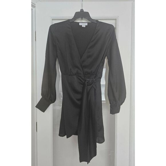 Women's Never Fully Dressed Black Vienna Satin Wrap Dress Size Medium Long Sleev - Picture 1 of 10